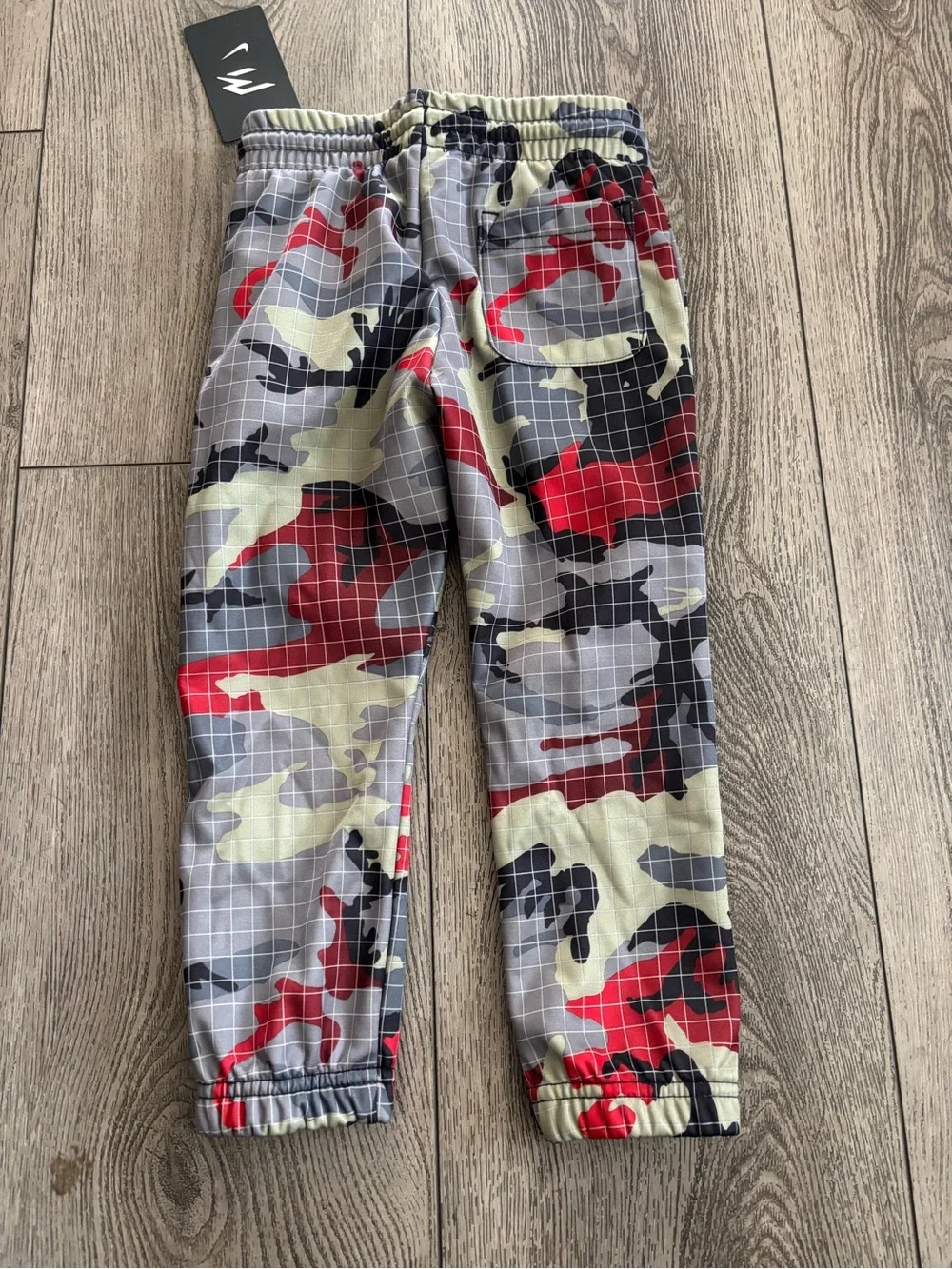 Nike bold camo